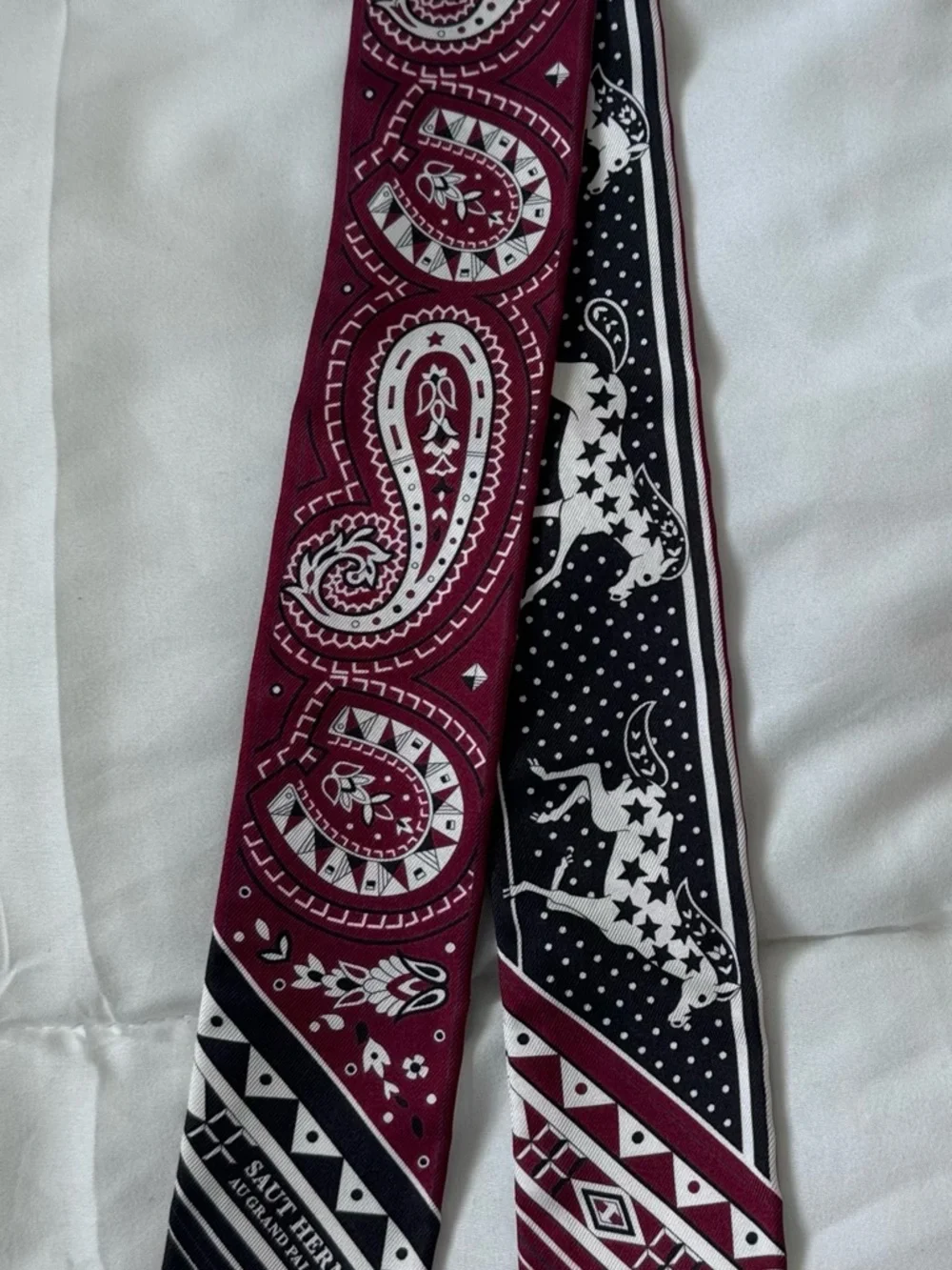 Hermes Limited Edition Silk Twilly - Picture 3 of 5